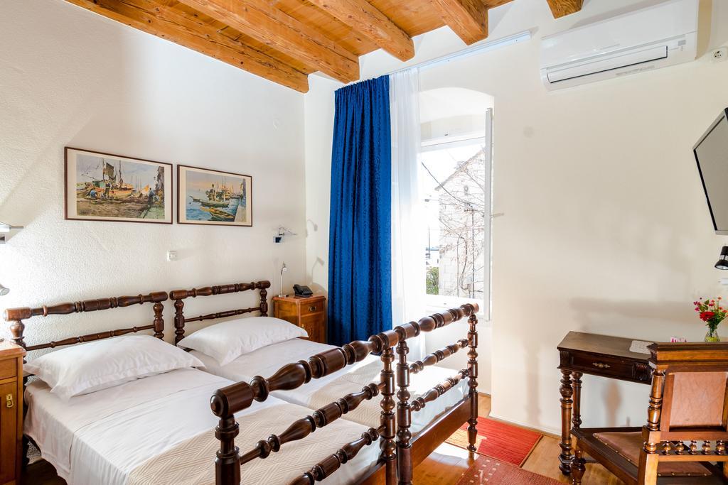 Rooms Miron - Adults Only Сумартин Екстериор снимка